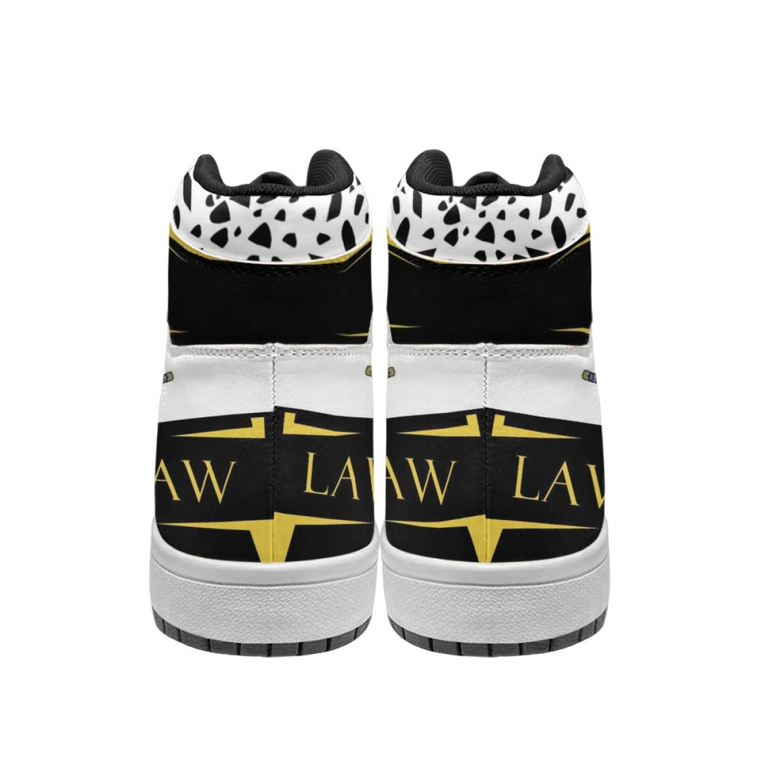 נעליי וואן פיס Law